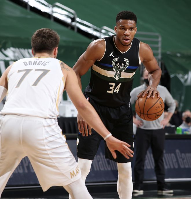 爱游戏-纽卡斯尔喷气机对西部联直播