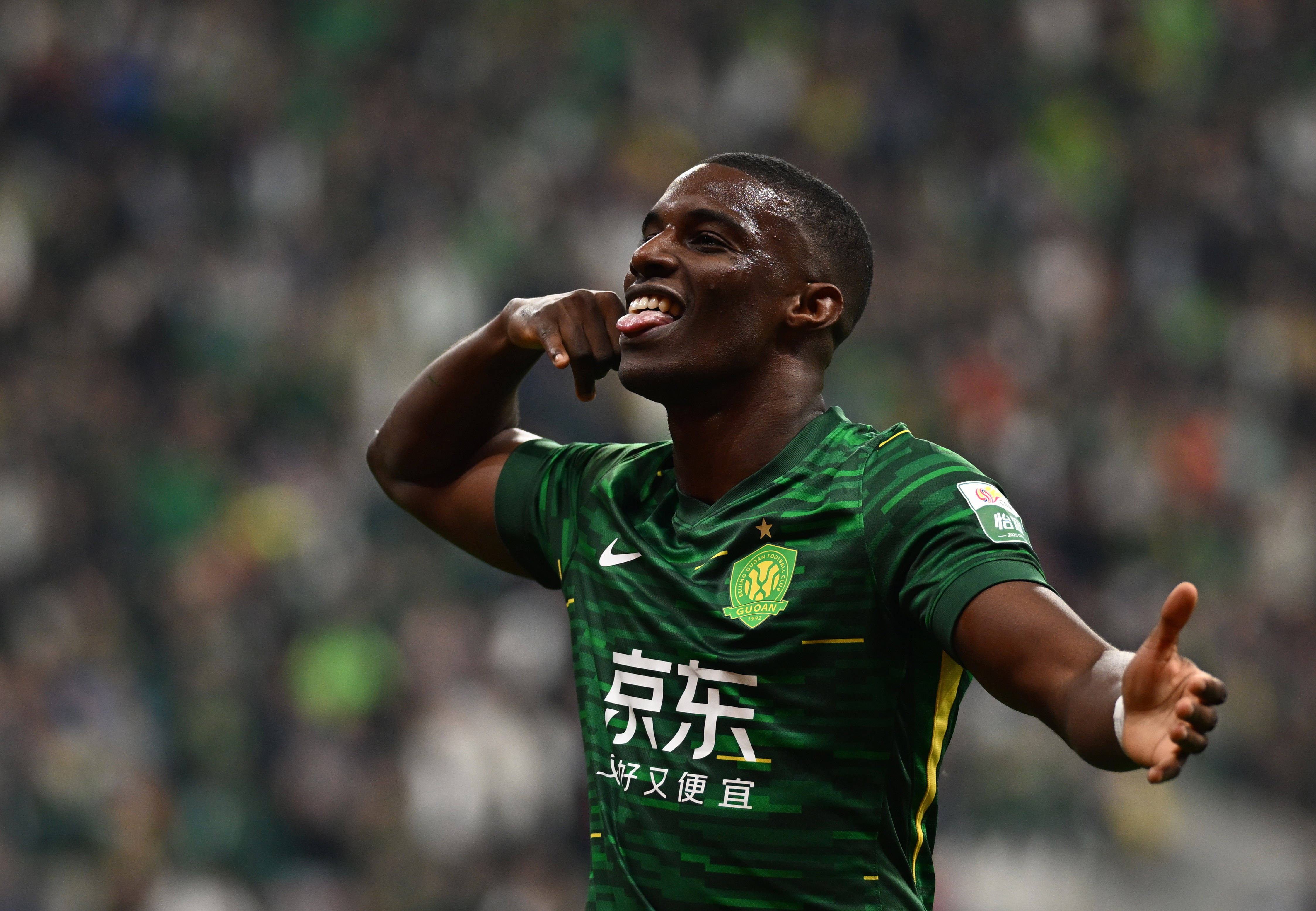 爱游戏体育-荷甲关键时刻再迎强敌，比利亚雷亚尔篮板制胜，主帅态度——信心回归，球探报告显示潜力的简单介绍