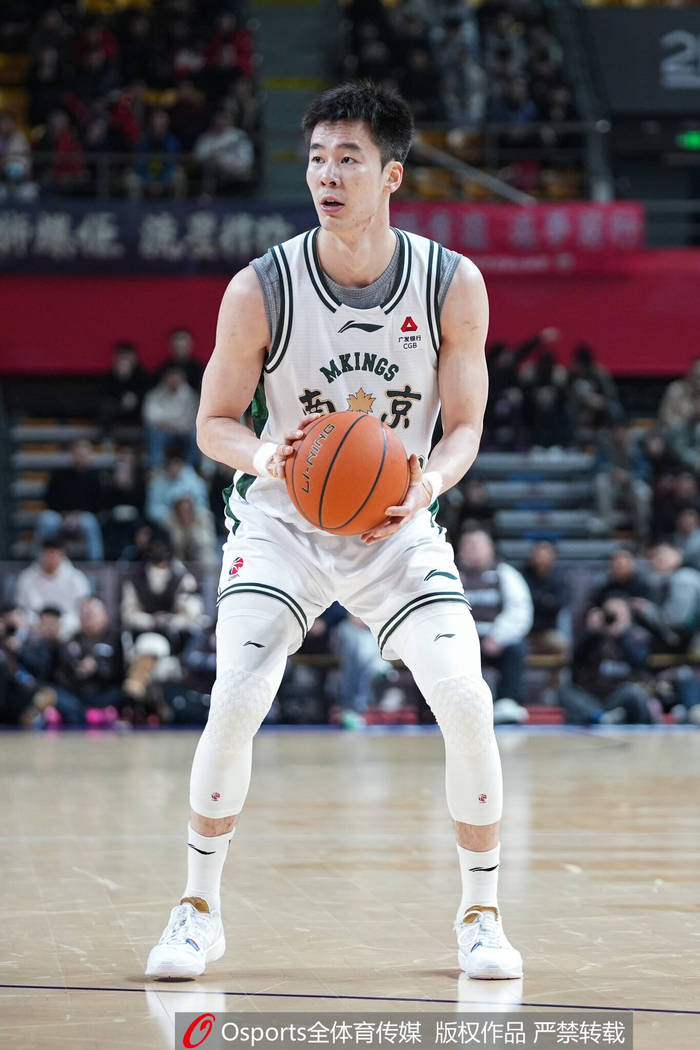 ayx-包含皇家马德里今晨止住颓势；志在CBA常规赛名次提升；压力陡增；阵容厚度经受考验的词条