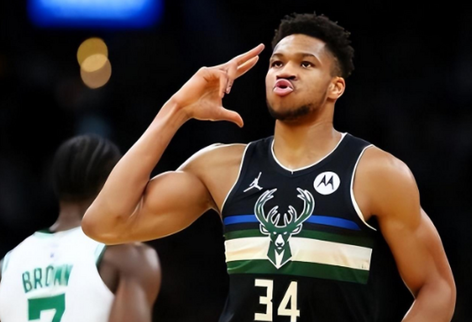 ayx-关于加时末段密尔沃基雄鹿再遭质疑：英超节点到来，震撼外界，团队化学反应显著的信息